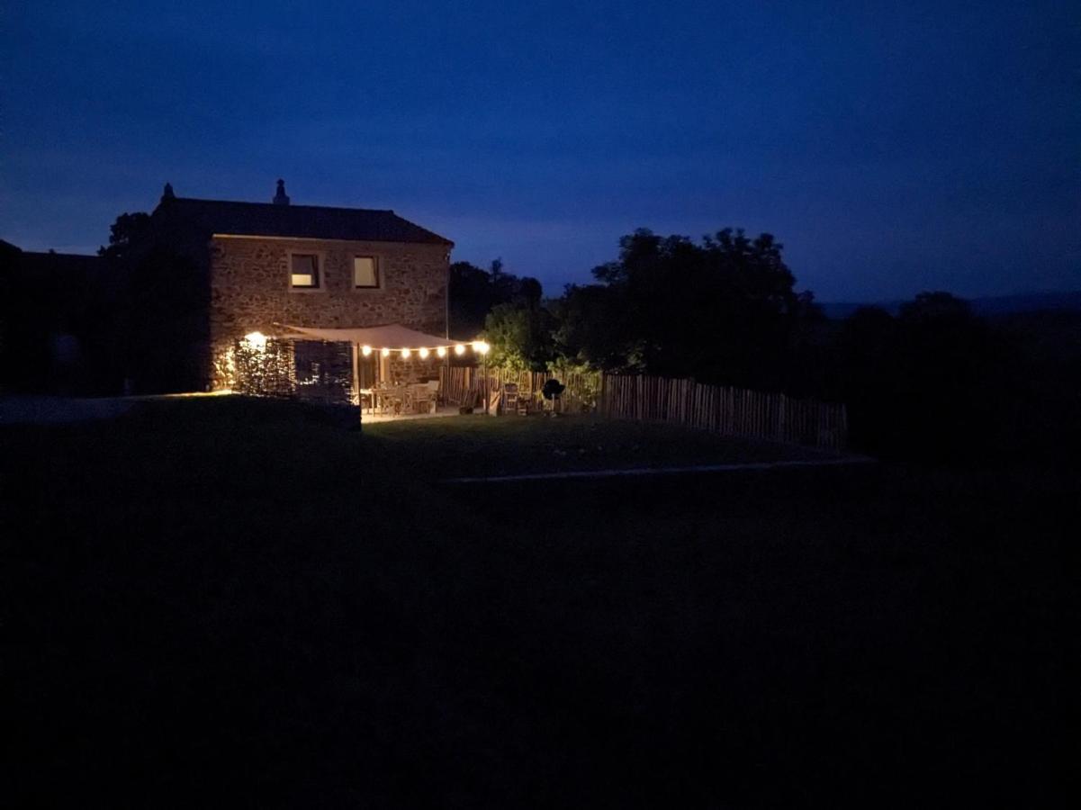 Saint-Just-pres-Brioude La Grange, Le Hameau Des Volcans - Deconnexion Face A La Vue מראה חיצוני תמונה